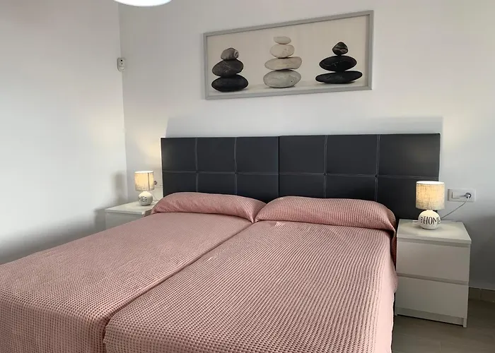 Mom Conchi * 莫罗德哈布雷